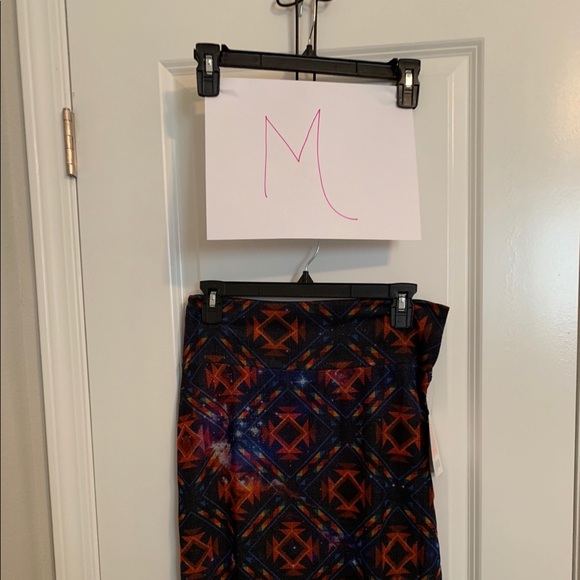 LuLaRoe Cassie Skirts - Picture 7 of 8